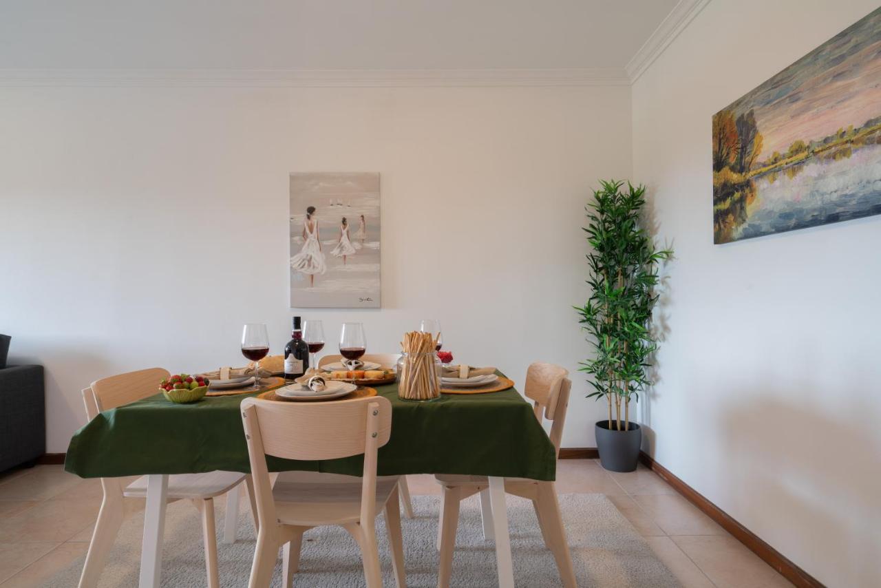 Sunny Cozy Flat W/ Terrace - Sao Joao Oporto